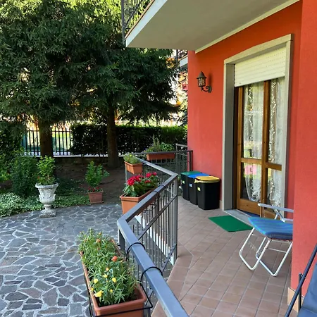 Apartment Casa Rossa Al - Terrazza Spinone Al Lago
